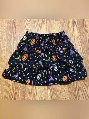 Wonder Nation- Girls' Halloween Tiered Skirt - size medium (7/8)